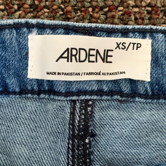 Denim mini skirt from ardene size xs - fits like a s - Picture 3 of 3